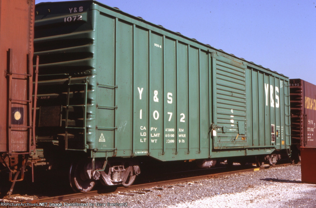 YS 1072 - Youngstown Southern Ry